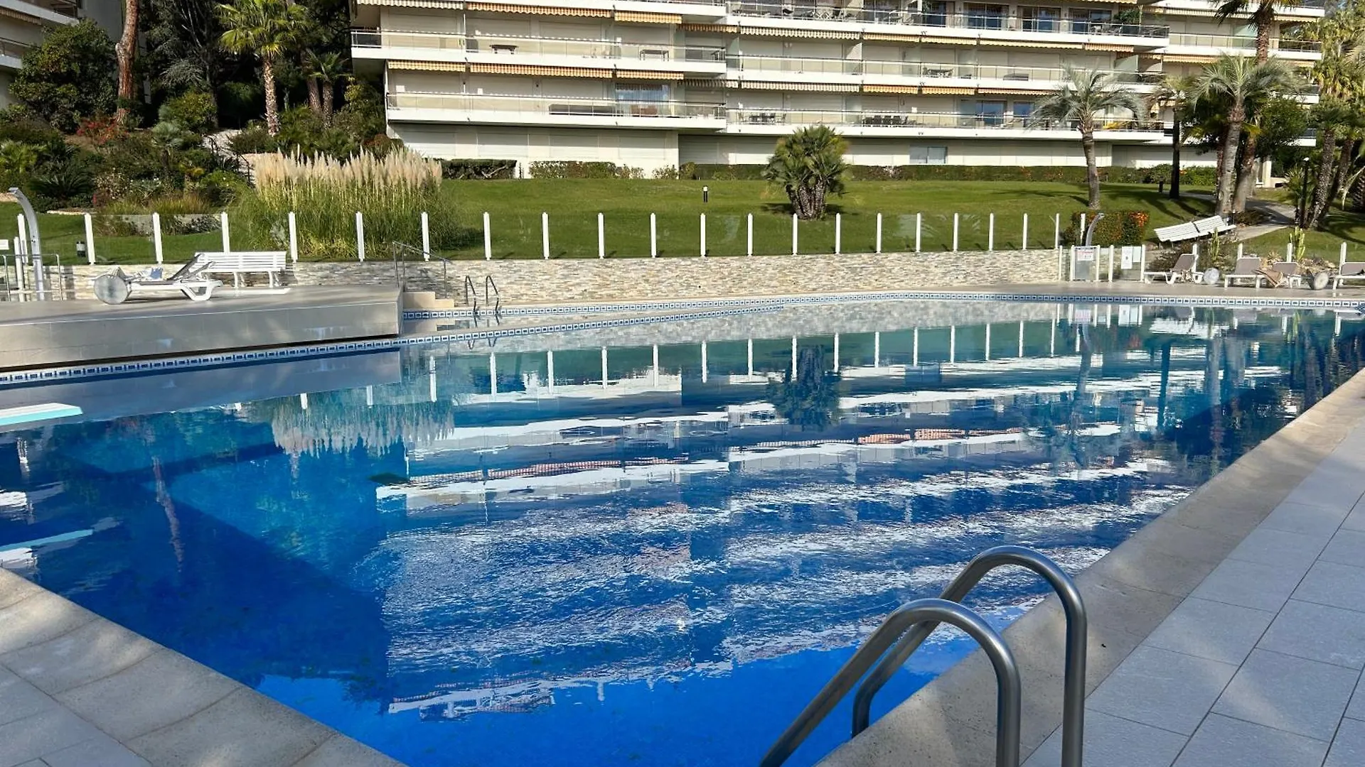 Apartment Studio Super Cannes Residence 